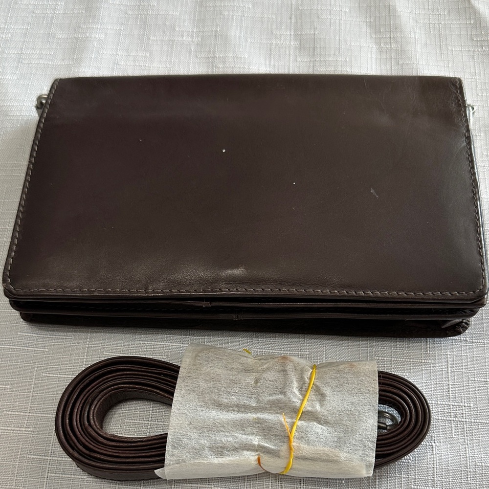 Sophisticated Brown Leather Clutch